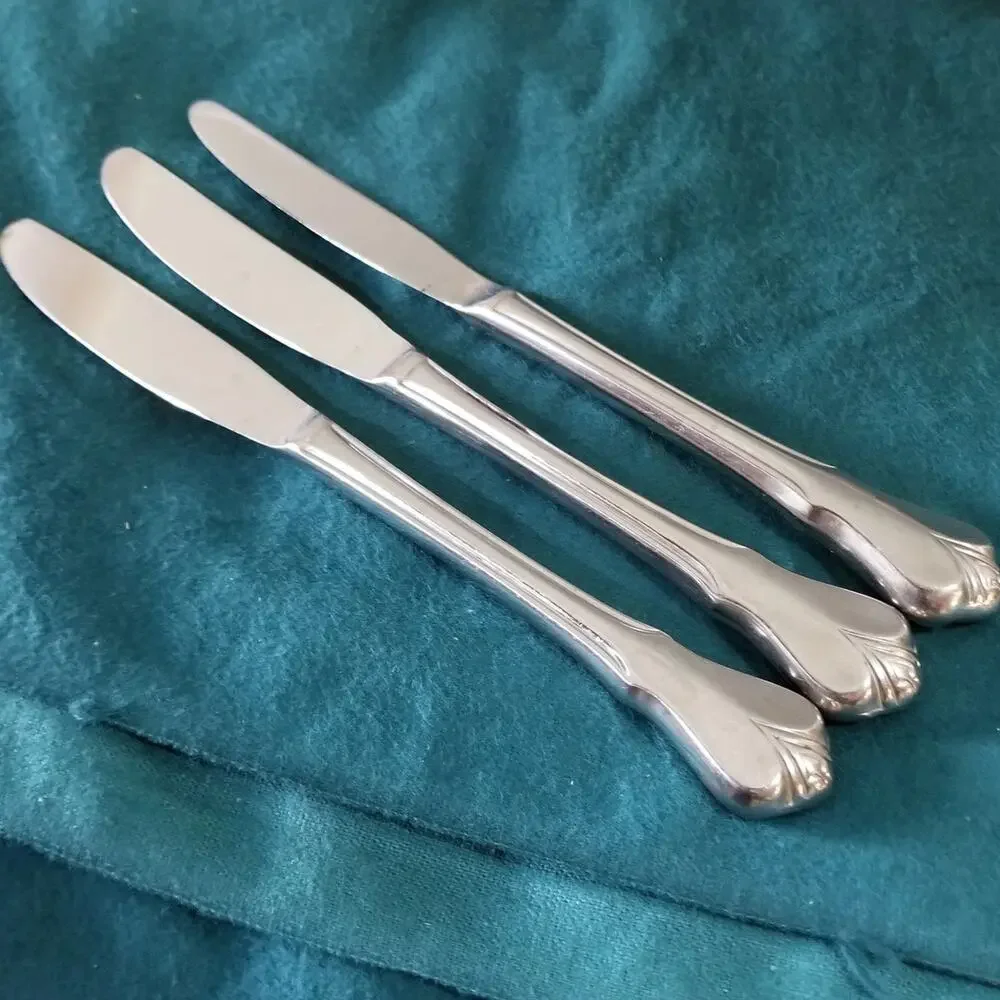 Set Of 3 Oneida Gatsby Knives Northland Stainless 8 3/4
